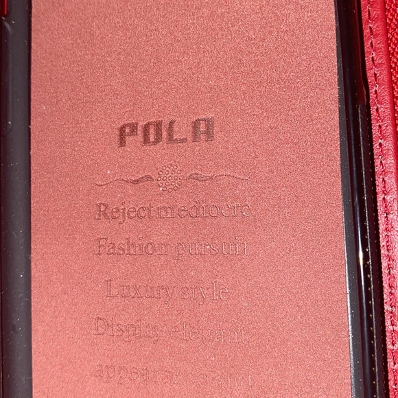 Pola Red wristlet-new - Picture 5 of 5